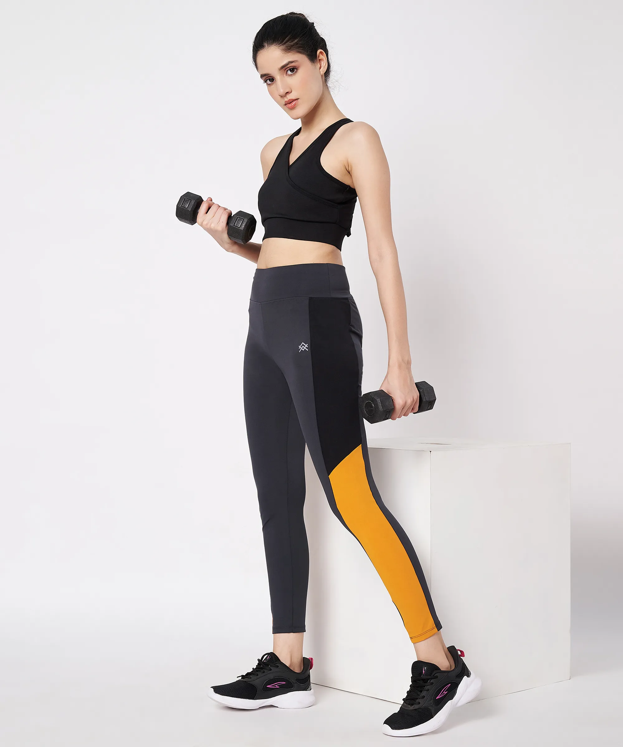 Avatrois-Women-Athleisure-Leggings-Full-Body-View